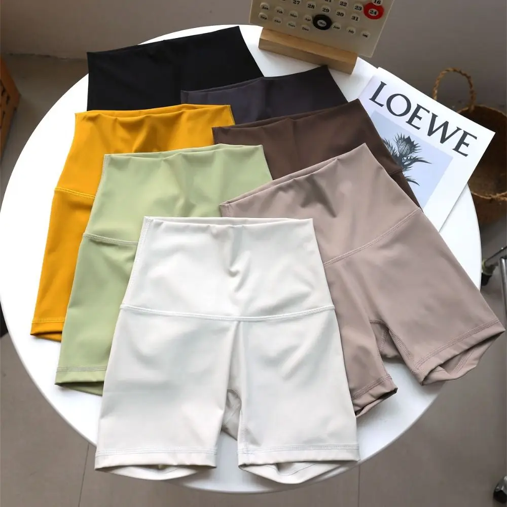 

High Elastic Nylon Sports Shorts Compression Fit Butt-Lifting Design Yoga Shorts 3-Inch Length Quick-Dry Stretch