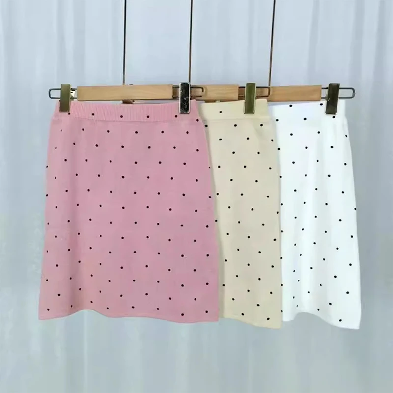 

Korean Style Fashionable half-top skirt And Sweet High-Waisted Polka-Dot Knitted Stretch A-Line Skirt