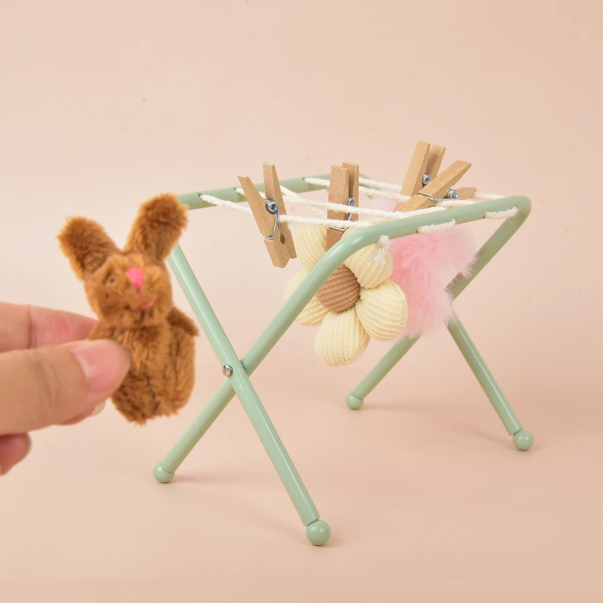 1: 12 miniature simulation furniture bjd ob11 family house accessories iron LAUNDRY RACK