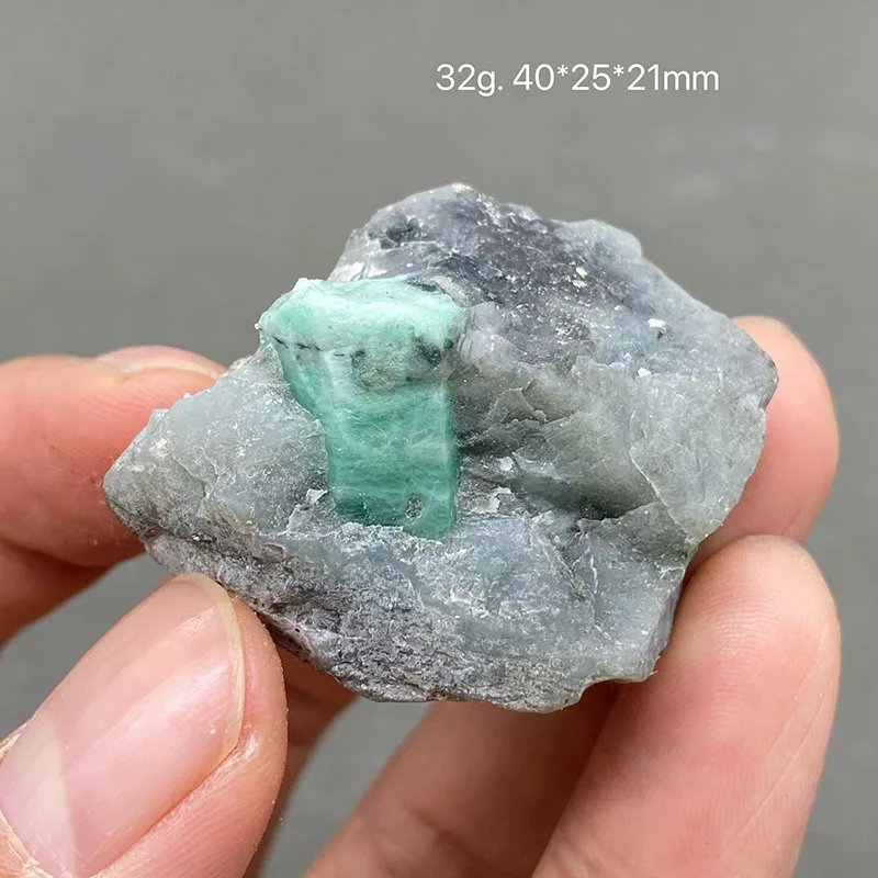 100% natural Madagascar columnar grandmother chlorogenic gemstone healing crystal home decor collectibles 4