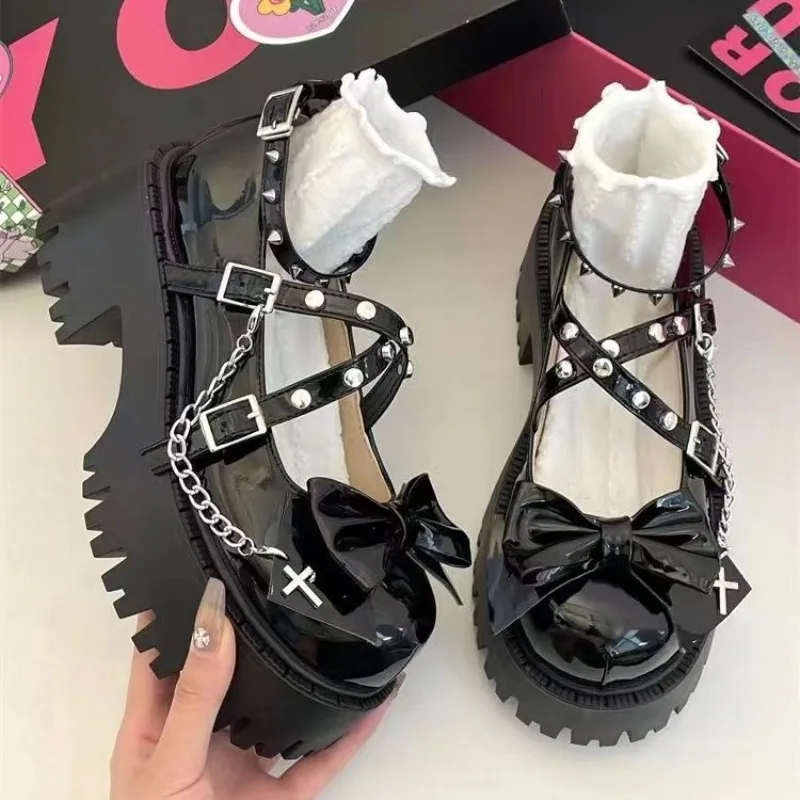 

Women Lolita Shoes New Platform Bow Tie Rivet Chain Pumps Square Heel Leather Bows Mary Jane Punk Gothic Chunky Heel