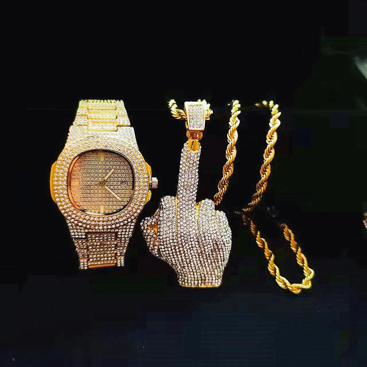 2pcs Iced Out Watch Necklace for Men Luxury Diamond Gold Watches Men Bling Hip Hop Middle Finger Pendants Chains Fashion Jewelry