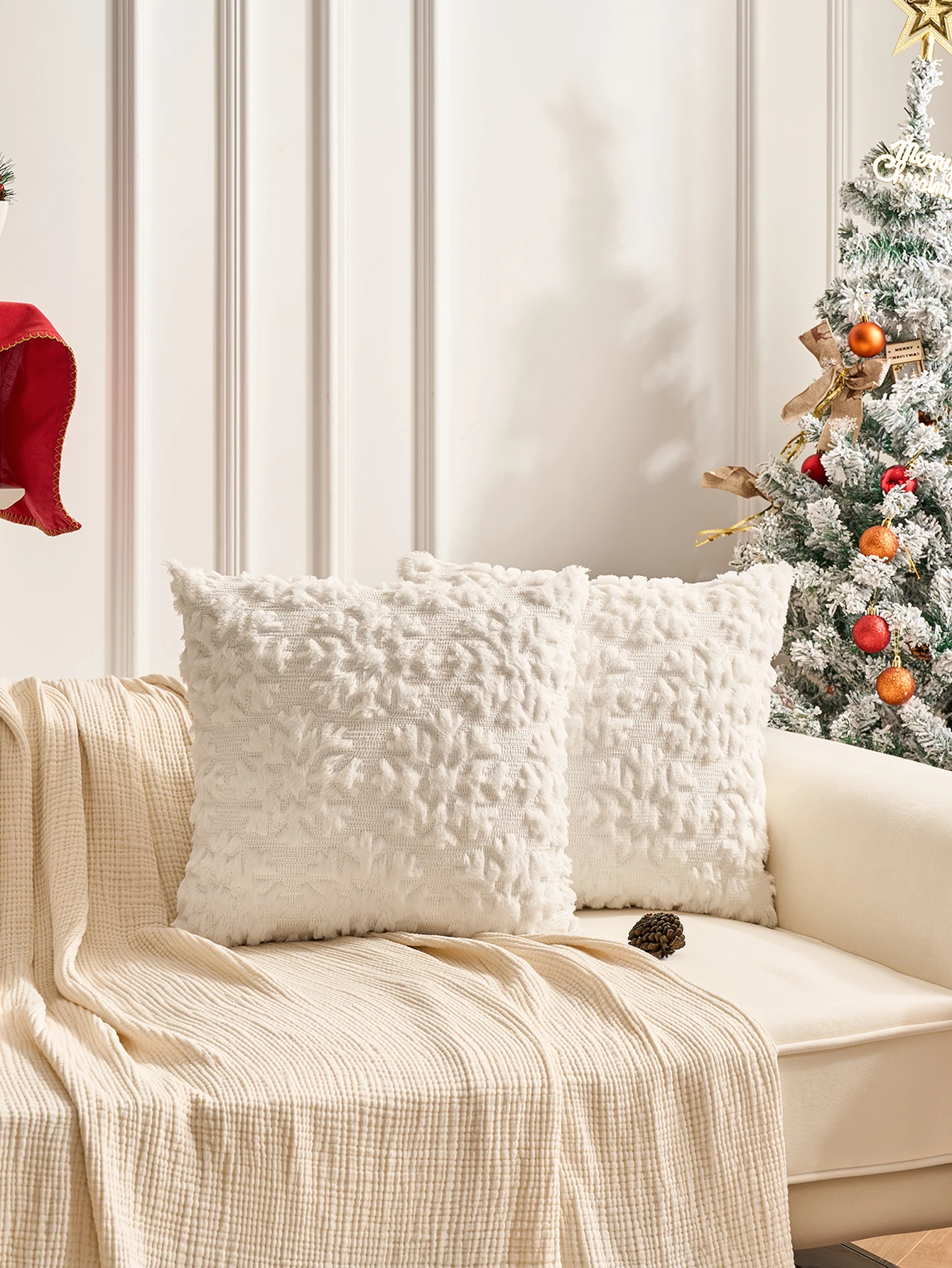 1pc Christmas Decorative Pillow Covers 16x16 Inch Set of 2 Soft Plush Faux Fur Jacquard Throw Pillows Pillowcases for Couch Sofa