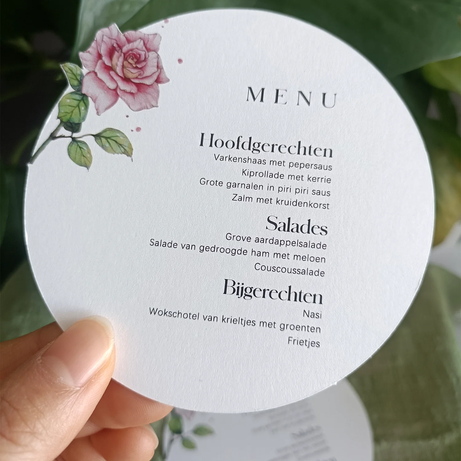 

Карта персонилизации, тарелка, карточка меню с индивидуальным текстом, свадебная открытка с благодарностью, открытка для банкета на день рождения