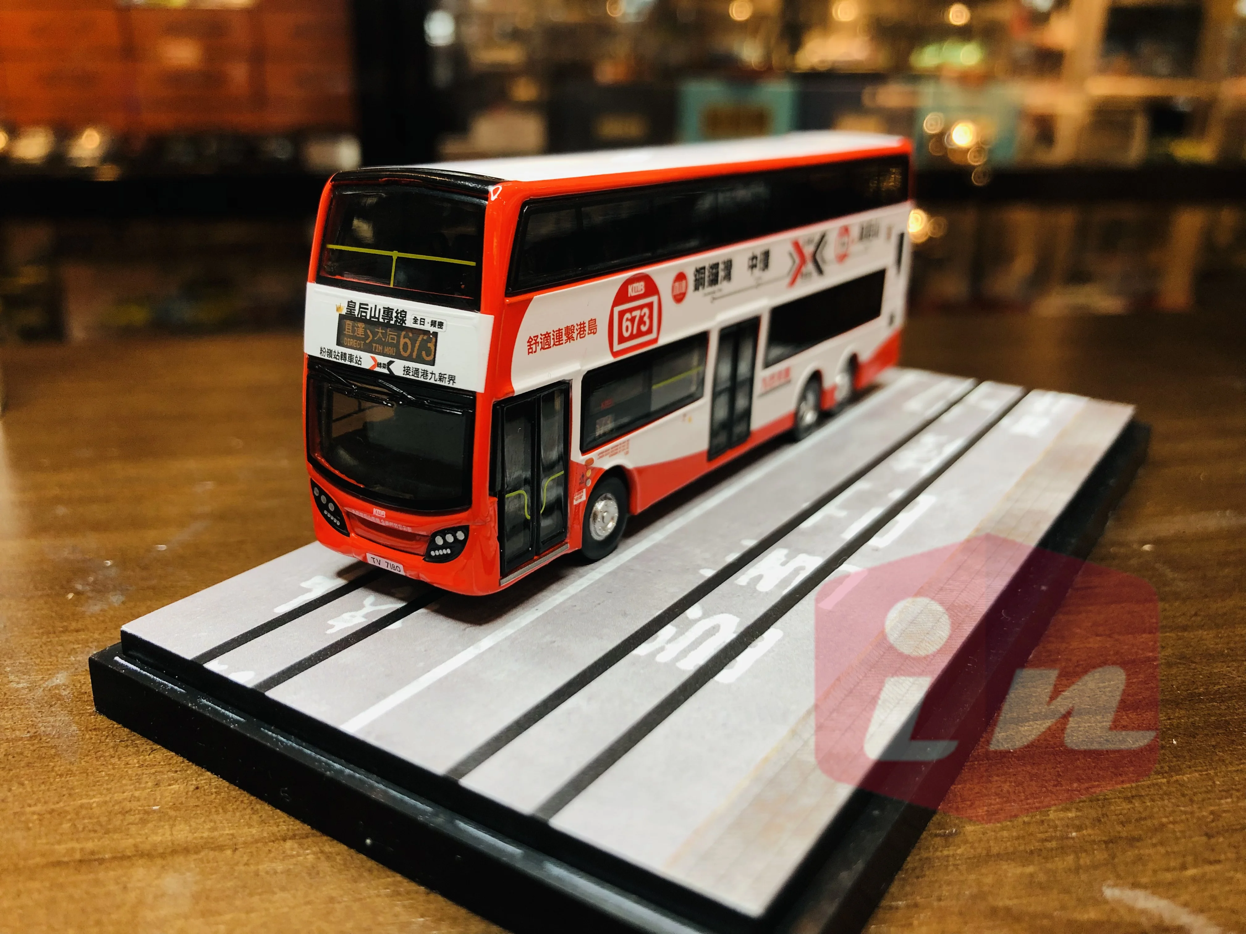 Tiny 1:110 KMB32 Hong Kong KMB ADL Enviro500 MMC Bus Diecast Model Car Collection Limited Edition Hobby Toys