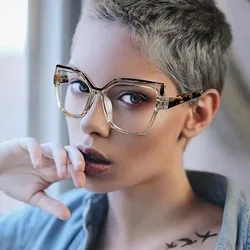 Nuovo Design di marca moda occhiali poligonali Oversize montatura da donna fotocromatica Anti luce blu occhiali da lettura per Computer mirino lungo