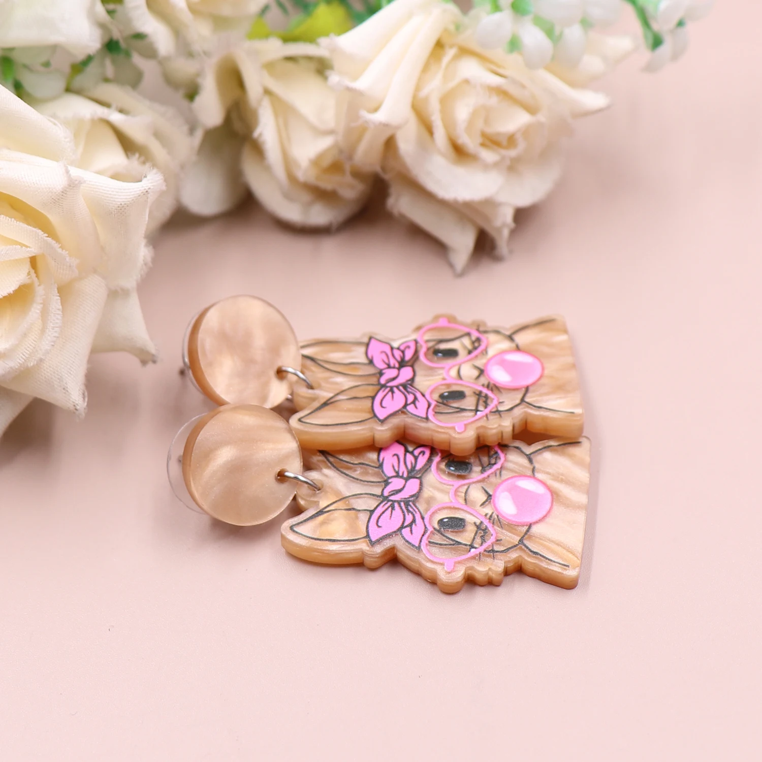 1pair New product CN Drop Cartoon bunny with heart glasses cute Easter Holiday Acrylic earrings Jewelry for women