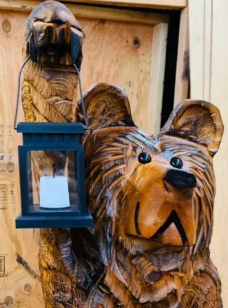 Cedar carved Bear with solar lantern Imitation Wood Sculpture Resin Patio Bear Decoration with Led Lighting lights