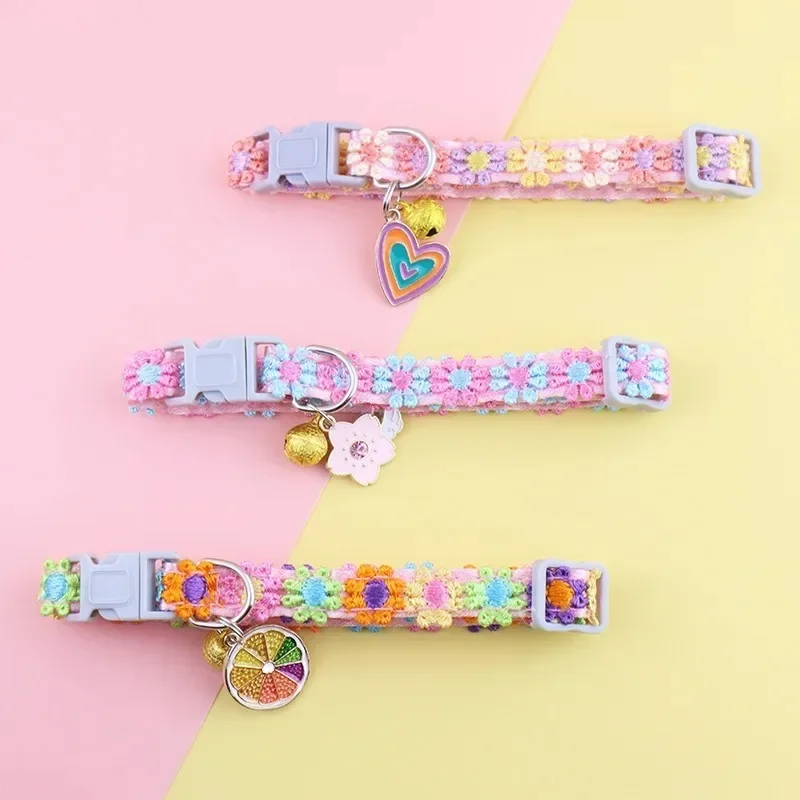 Adjustable Cat Collar Cute Lace Flower Decoration Pet Collar with Bell and Alloy Pendant for Cats and Puppies Kitten Accessories