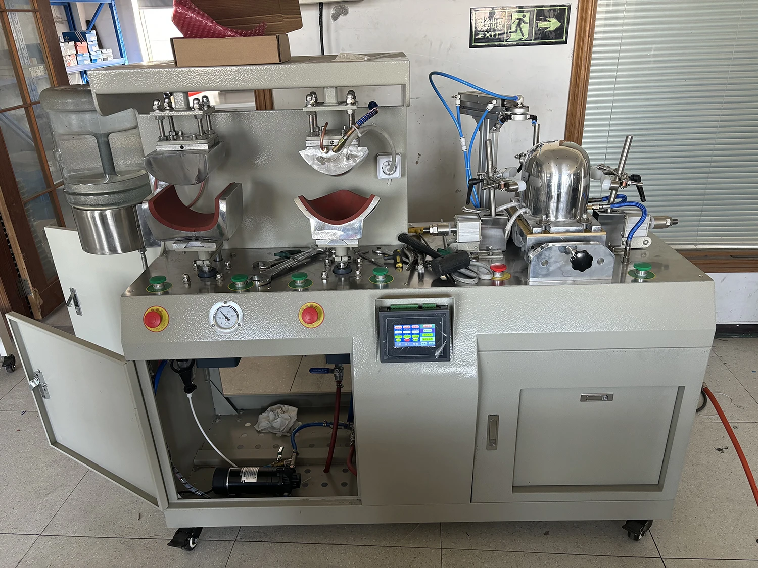 CP-103 Double-station Fully Automatic Steam Cap Ironing Machine