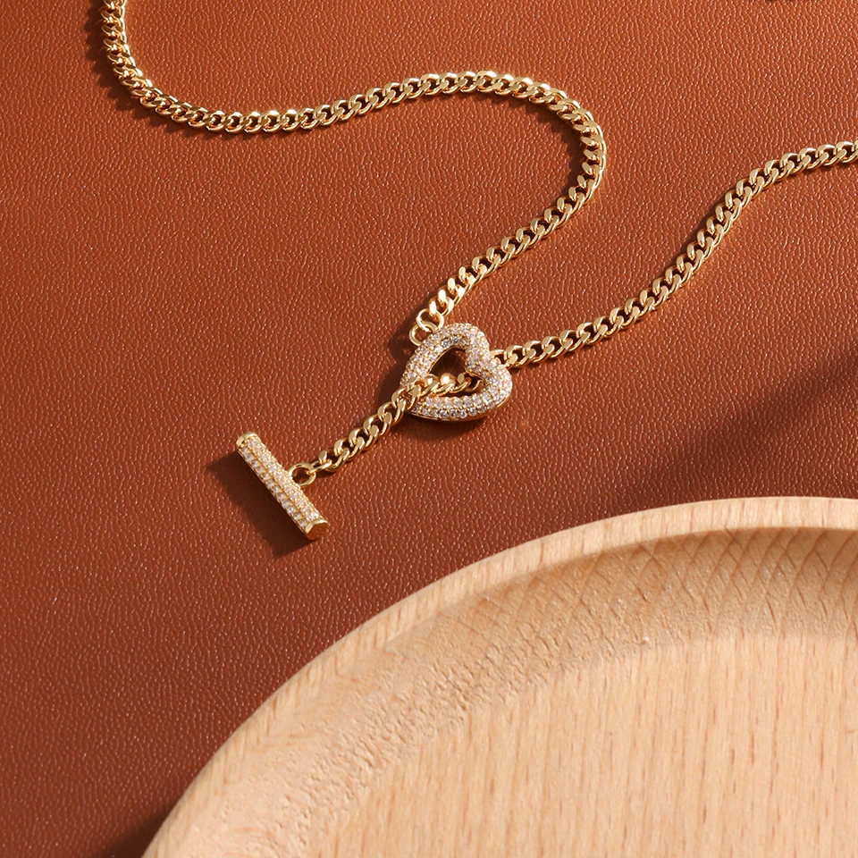 قلادة رومانسية حلوة من الزركون مناسبة للنساء للذهاب إلى الحفلات ومجوهرات عصرية للولائم