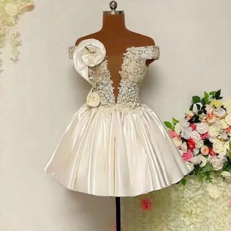 

Chic Ivory Prom Dresses A Line Above Knee Length 3D Floral Short Prom Gowns Applique Women Pleated Mini Dress Off Shoulder