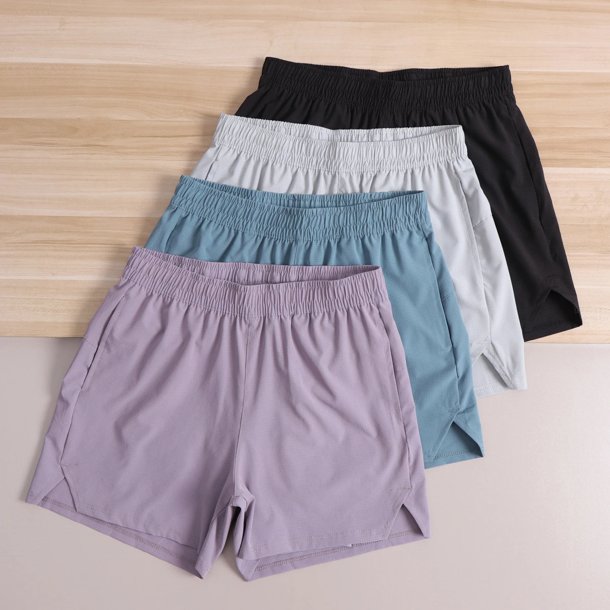 

Ice Silk Fabric Shorts Men's Casual Fitness Cycling Shorts Anti-Light Design Straight Leg Polyester Fiber Sports Leisure Shorts