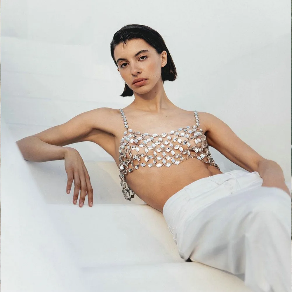 Top Sexy com Design de Alças Vazadas e Pedras s para Mulheres, Bustier com Design de Alças Vazadas e Pedras Brilhante...