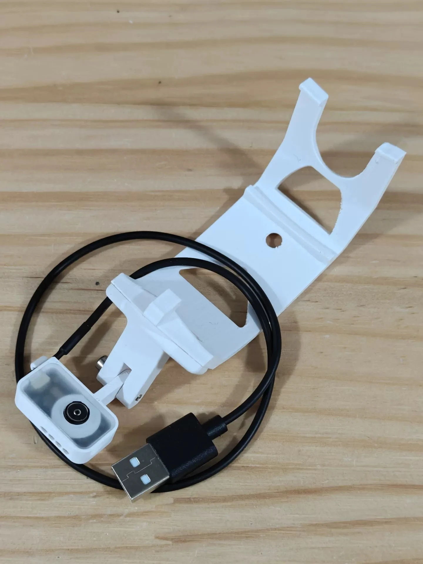 Ultra-Small VR Face Tracking Camera with IR Fill Light for Quest 3/3S/2 & PICO 4 Series, PCVR Wired Streaming, 3D Printed Bracke