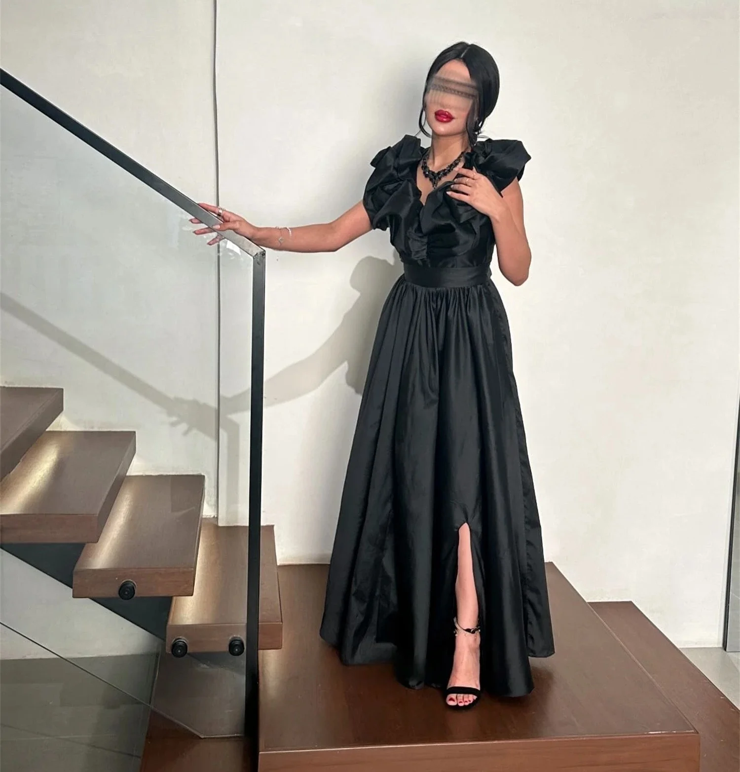 

Black Slit Women Long Bespoke Occasion Gown Evening Dresses Prom Pastrol Unisex Jersey Retro Dubai Saudi Arabic Customized