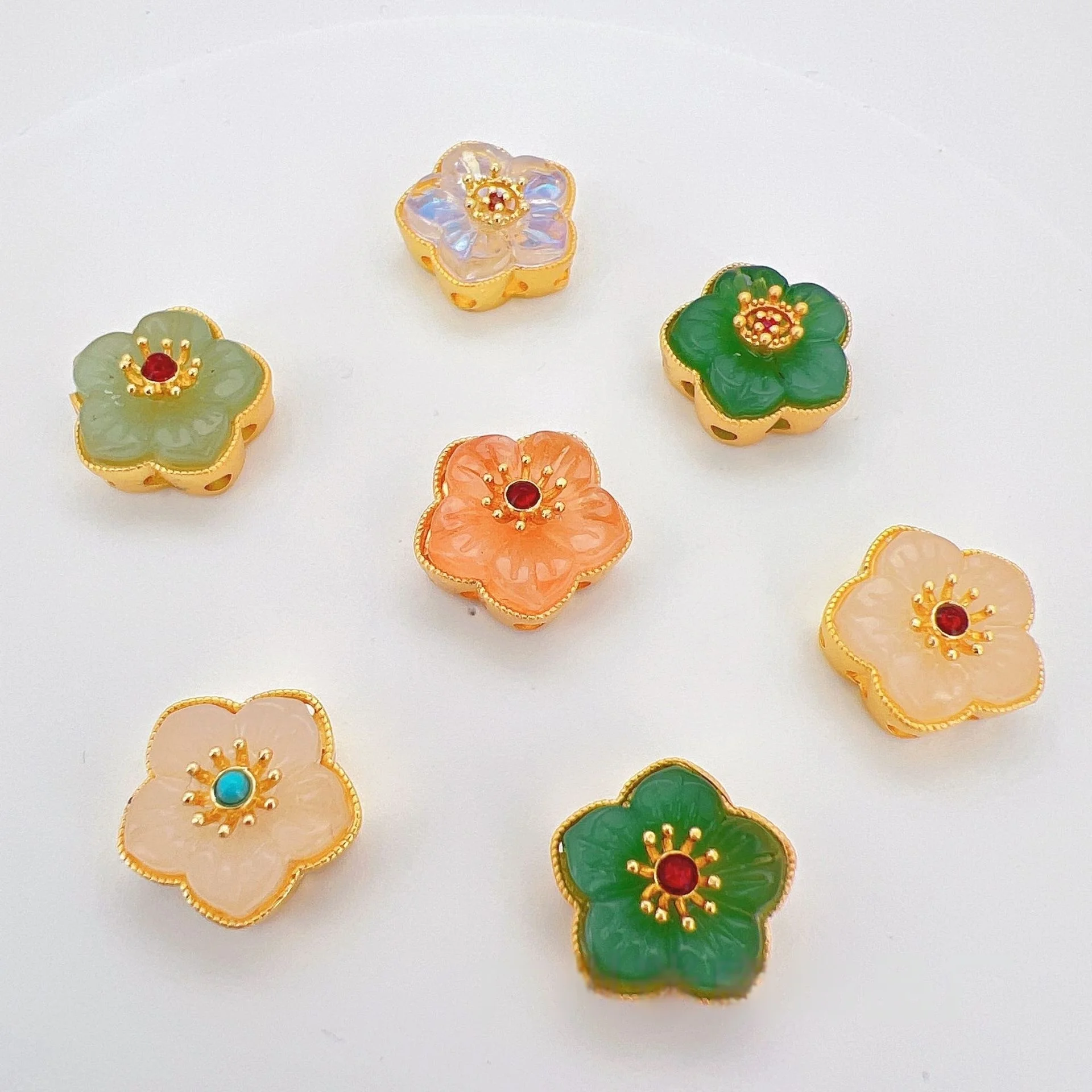 7pcs Copper Gold Plated Jewelry Making White Jade Flower Spacer Beads Handmade Beaded DIY Bracelet Necklace Accessorie Materials