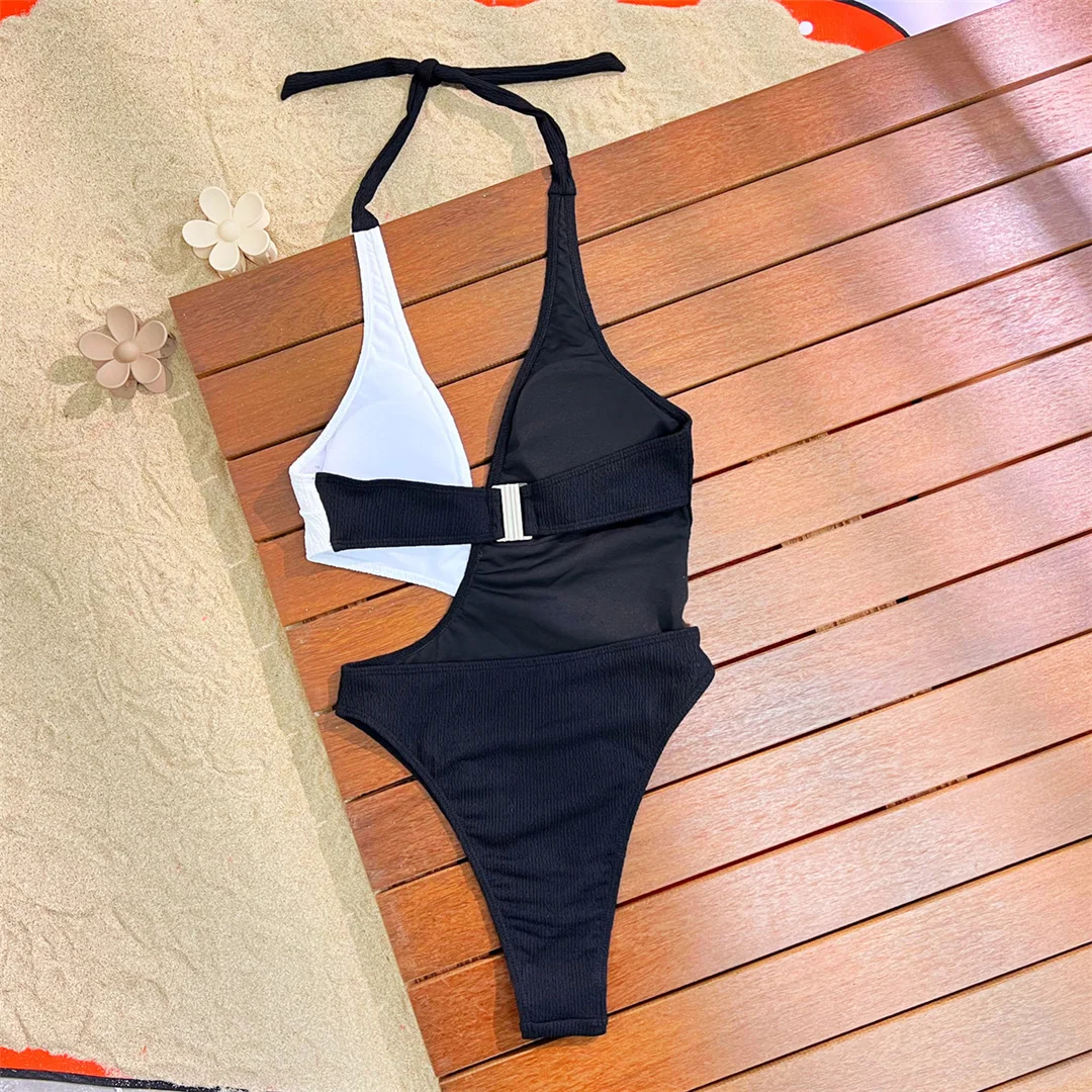 Damen-Monokini mit hohem Beinausschnitt, asymmetrisch geschnitten, mit Neckholder und V-Ausschnitt, einteiliger Badeanzug, Badebekleidung, Badeanzug, Modell V6806. – Detail 11