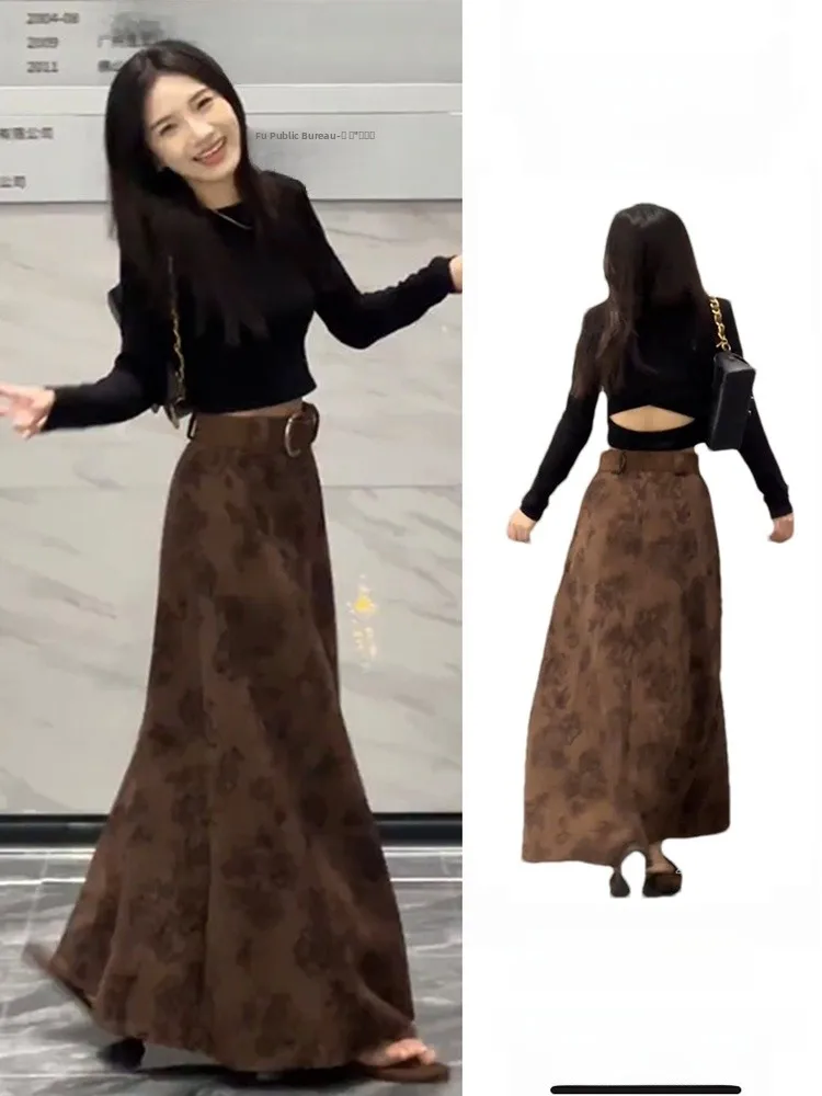 

Sexy Hollow out Back Short Base Shirt Print Hip Covering Midi Skirt Women's Fashion Set Casual Style Long Sleeve Winter Outfit