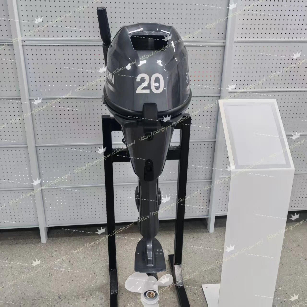 High Quality 20HP Four Stroke Yamahas Type Boat Engine Electric Or Manual Start Available Outboatd Engine