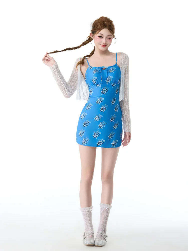 

Floral Print Bikini Women's Long Sleeve Three Piece Set Small Size Holiday Style Blue Skirt Swimsuit Separate Design