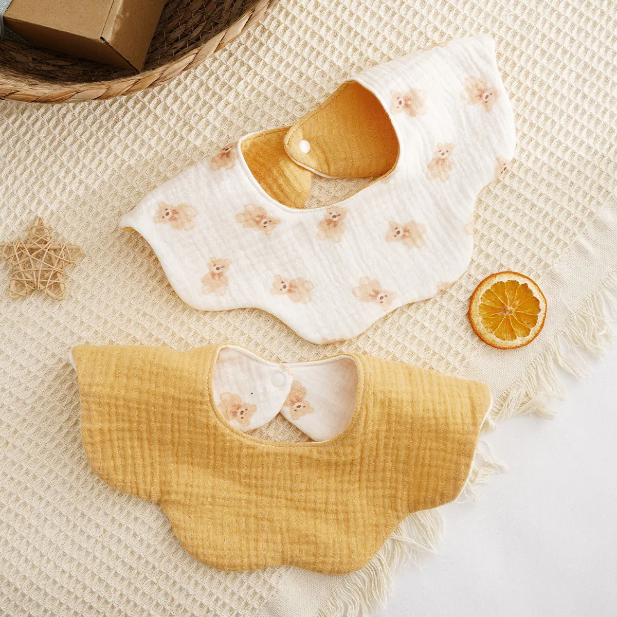 Elinfant 1 Pc Double-sided Use Baby Feeding Bib Fashion Prints Newborn Gauze Saliva Towels Perfect Baby Shower Gifts for Babies.
