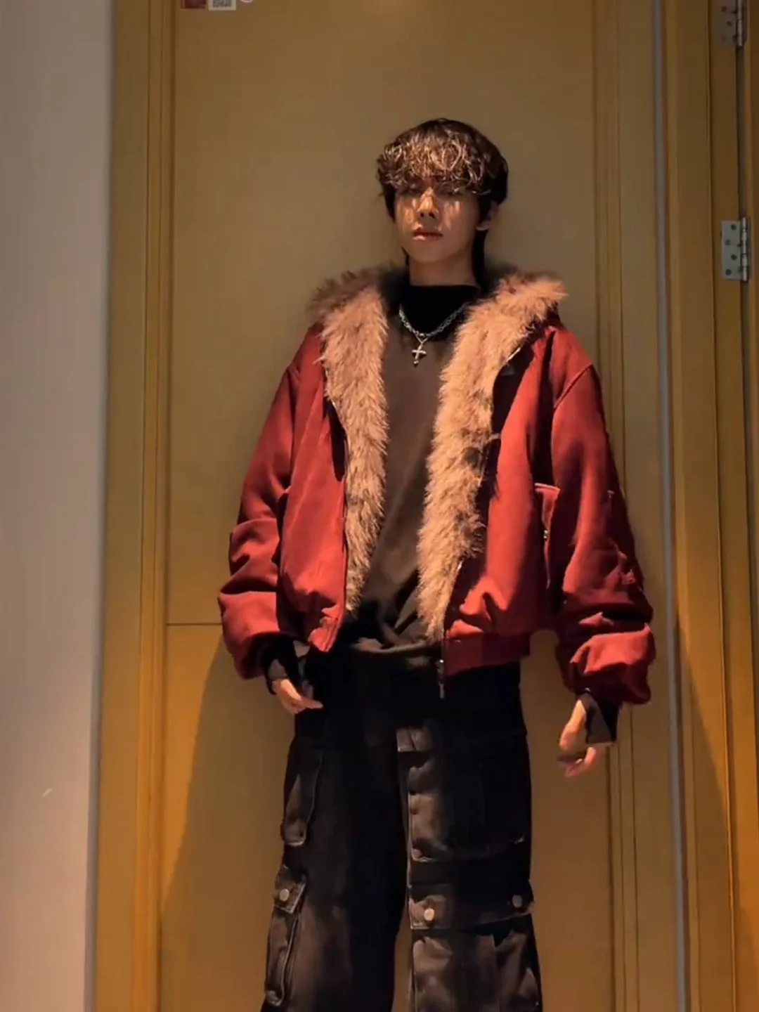 

Замшевое джато цвета красного вина, мужское зимнее пальто Thiened с меховым воротником, хлопковая рабочая одежда Mountain Eagle, молодежная мода