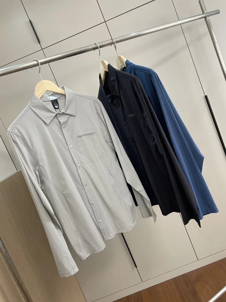 

Men's Casual Long Sleeve Shirt Breathable Lightweight Outdoor Flip Collar Autumn Fashionable Standard Fit Pure Color