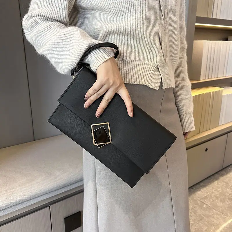 

Handbag Women's Small Bag PU Handbag Temperament 2026 New Trendy Envelope Fashionable High-end Banquet Bag Luxury Bag
