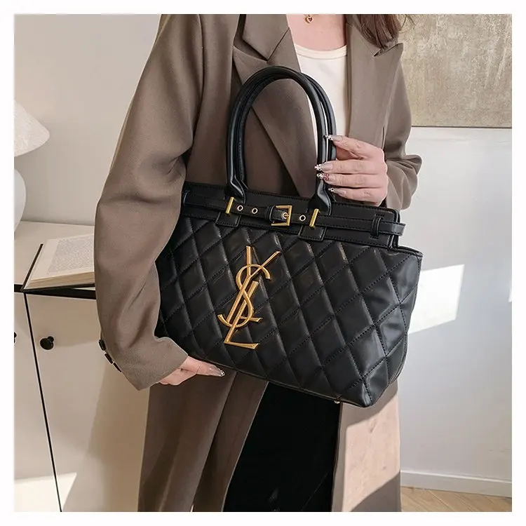 New in 2025: Premium Shoulder Tote Bag. Retro Business - Style, Large Capacity, Simple and Versatile for Commuting