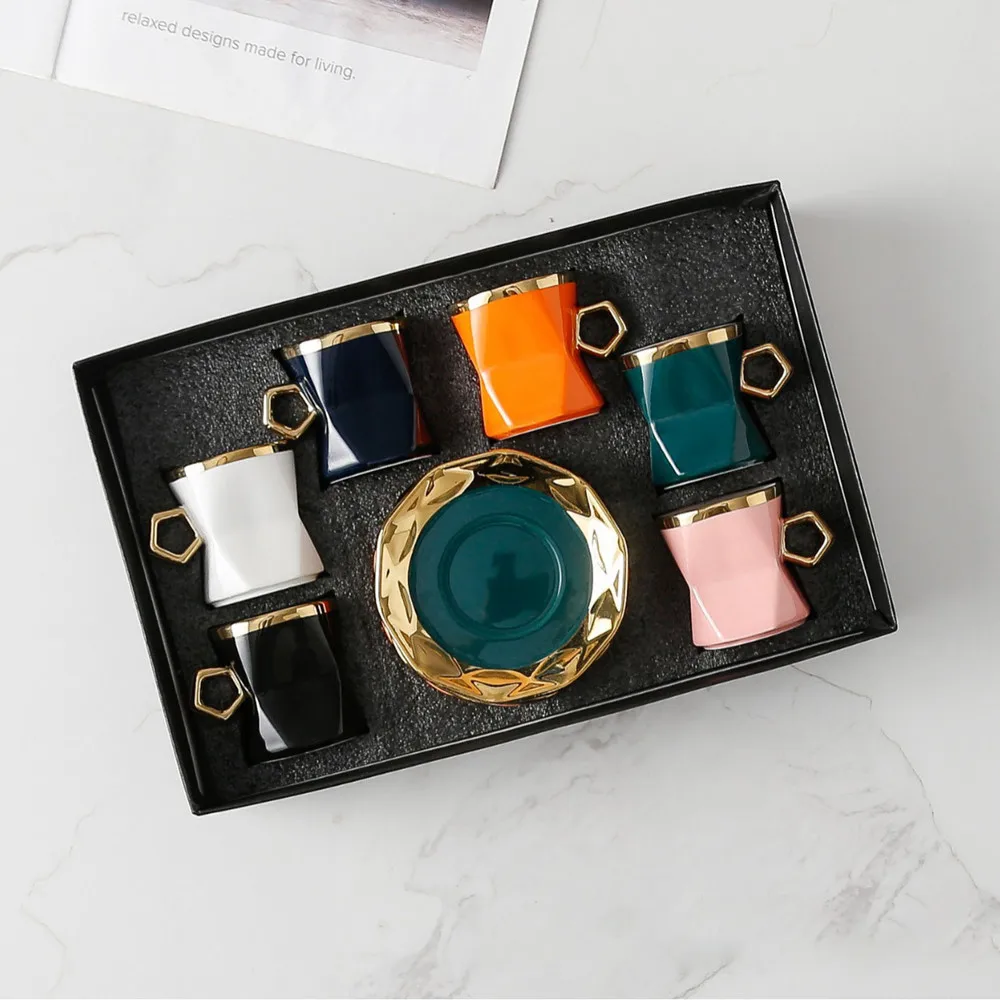 

High-grade tracing gold coffee cup and saucer set coffee tea cup set coffee dishes Ceramic tea cup and saucer trend coffee cup