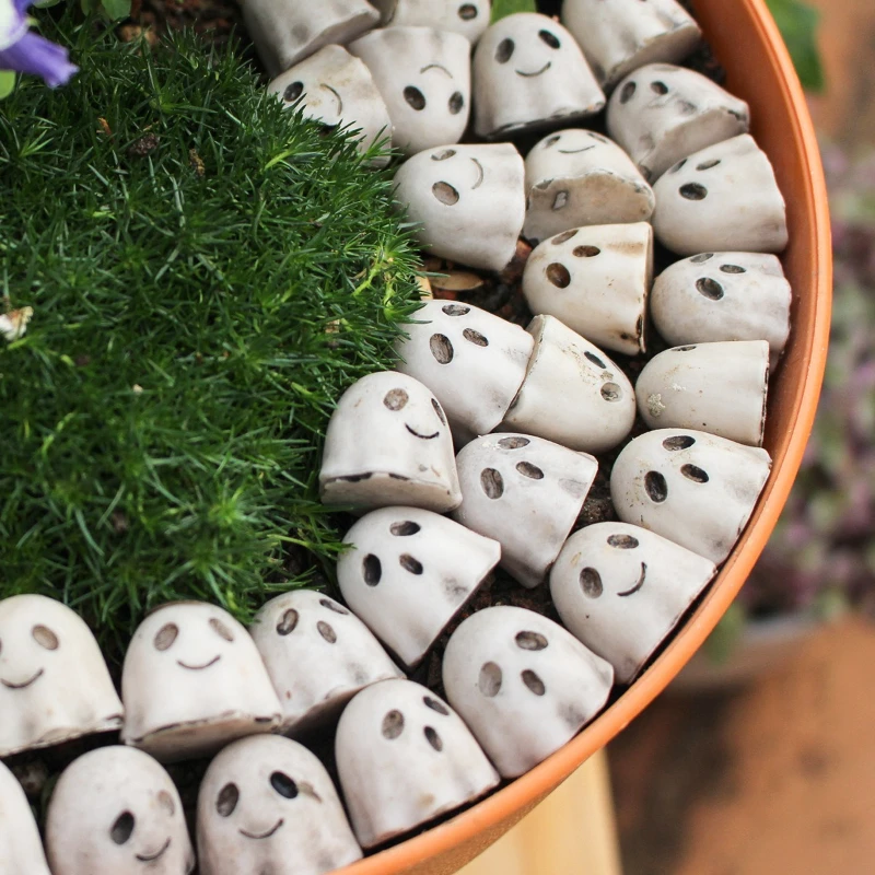 

20PCS Halloween Mini Resin Ghost Decoration Ornament Potted Micro Landscape DIY Sculpture Party Decor Props