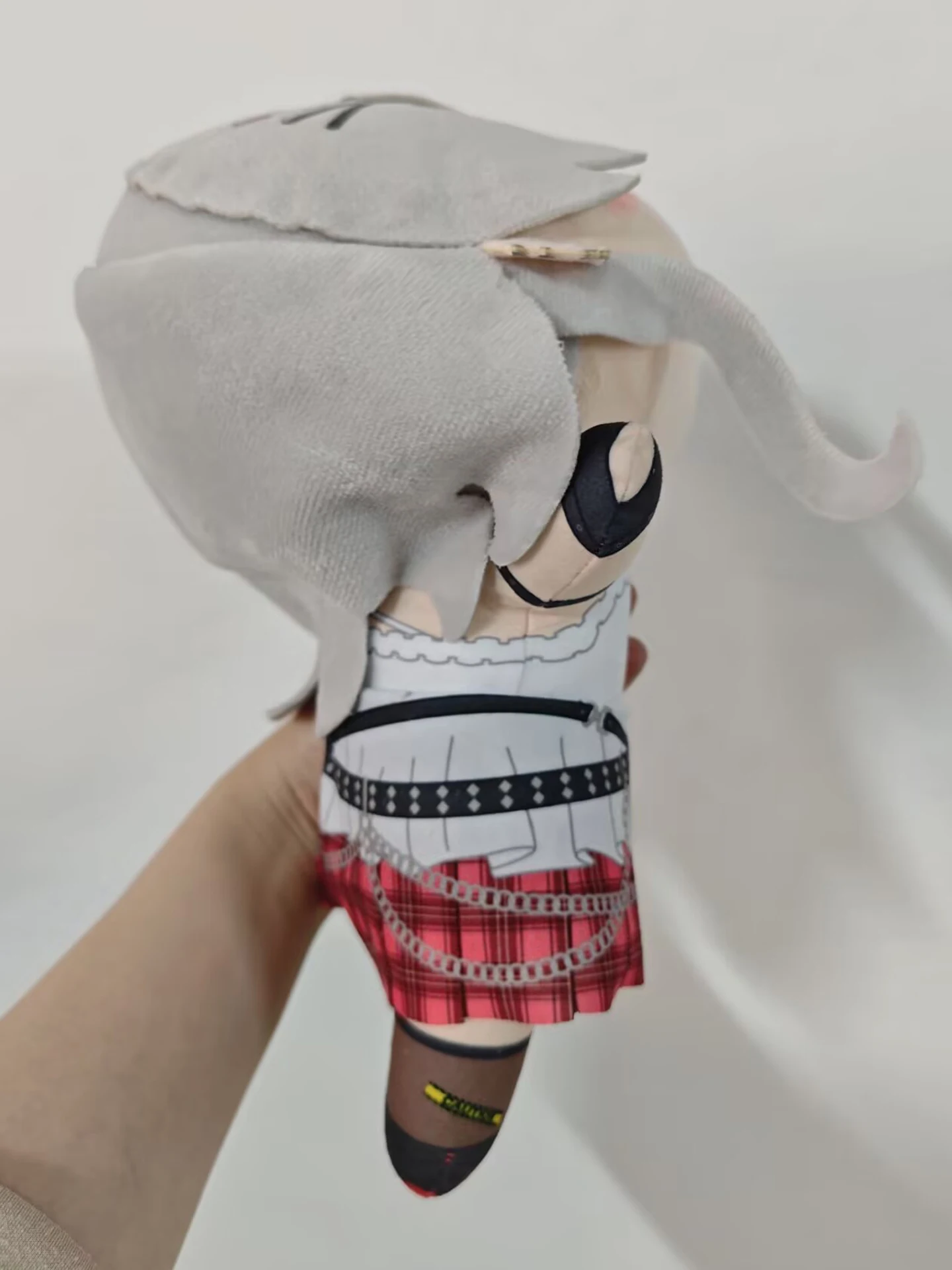 Novo bonito japão anime hololive sakamata chloe deitado grande pelúcia travesseiro boneca 26cm crianças brinquedos meninas presentes