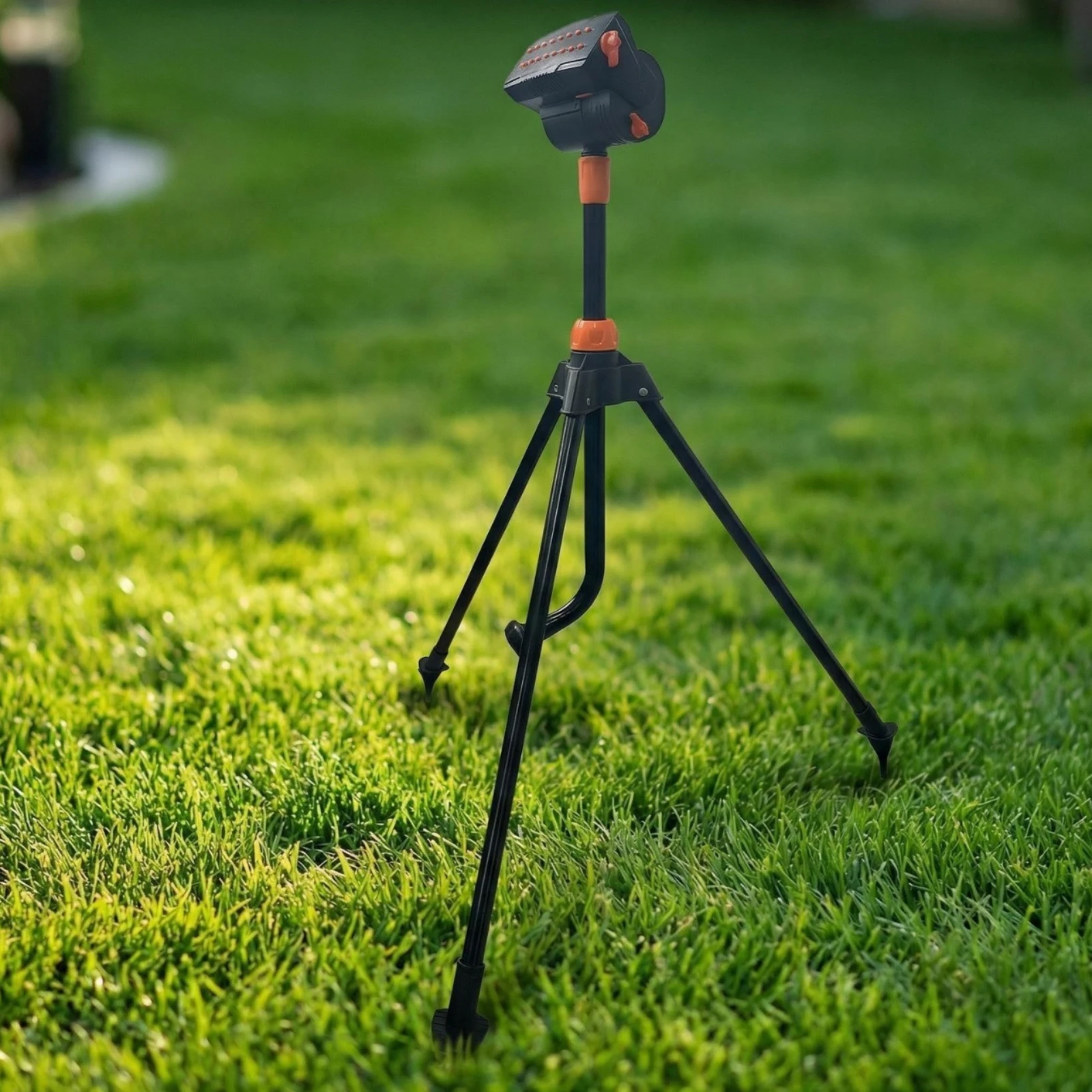 Tripod Oscillating Sprinkler 16 Hole Adjustable Height Sprinkler Watering Device Wide Coverage Outdoor Tool Easy Setup for Yard