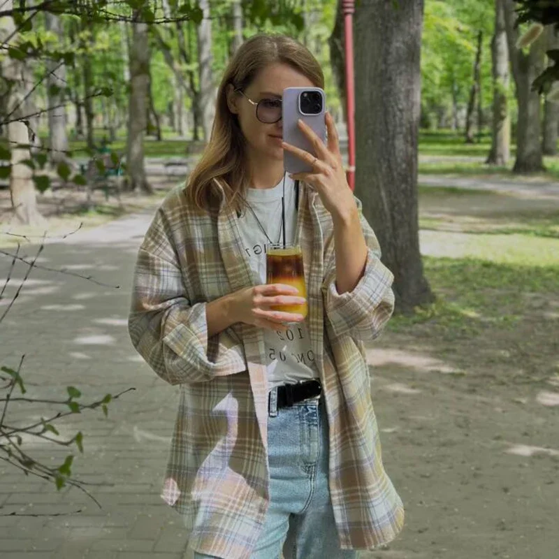 

Модная винтажная рубашка в клетку для женщин, повседневная, с отложным воротником, с длинным рукавом, оверсайз, новинка 2026 года, рубашка-блузка/куртка