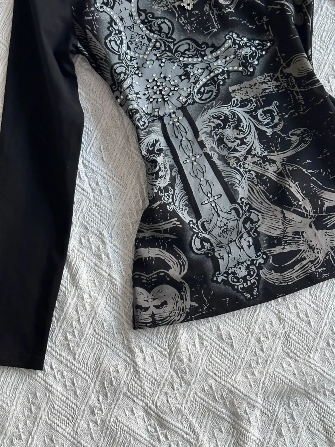 Y2k Goth T-Shirts Vintage Ästhetik Punk Frau Kleidung Kreuz Grafik 90er Jahre Grunge sexy V-Ausschnitt Harajuku Lange Ärmel Baumwolle T-Shirts