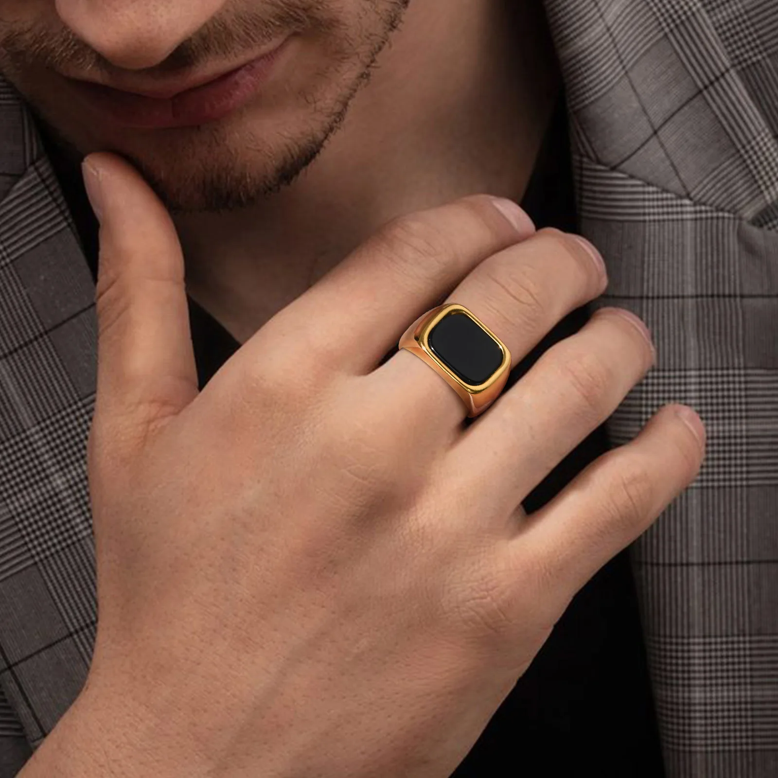 Bague chevalière carrée en acier inoxydable de haute qualité pour hommes, bague large épaisse de couleur or argent, bijoux imperméables Punk à la mode