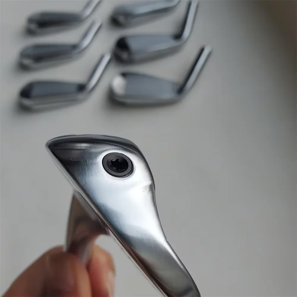 2025 Version 790 New Mens Golf Clubs Silvery Golf Irons 7pcs 4-P R/S/SR Flex Steel/Graphite Shaft With Head Cover