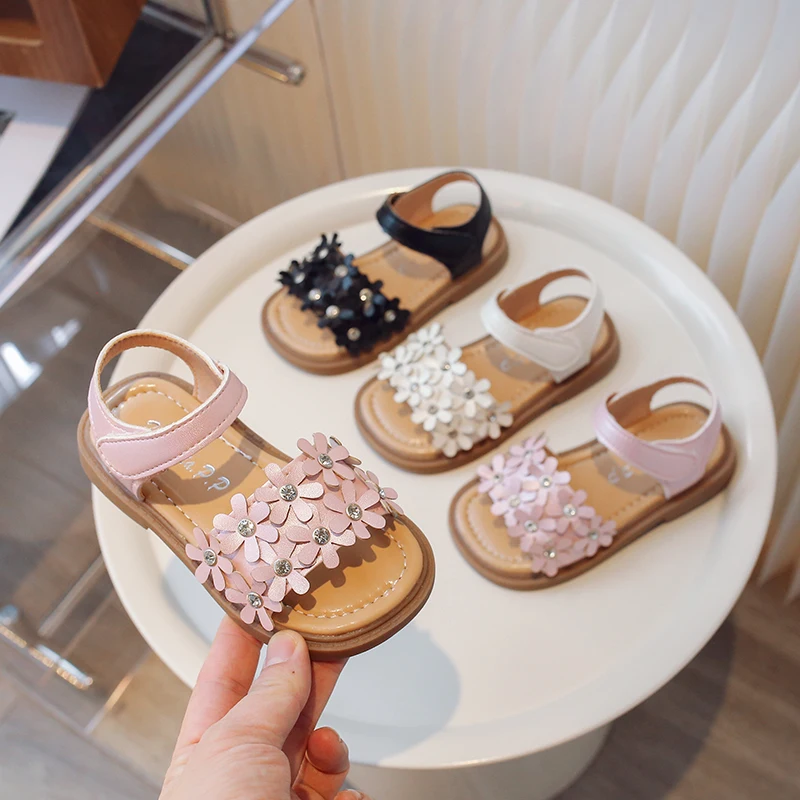 

Новые детские тапочки 2026 года: летние, для девочек и мальчиков, для ванной и дома, нескользящие, пляжные, с мягкой подошвой, сандалии для малышей