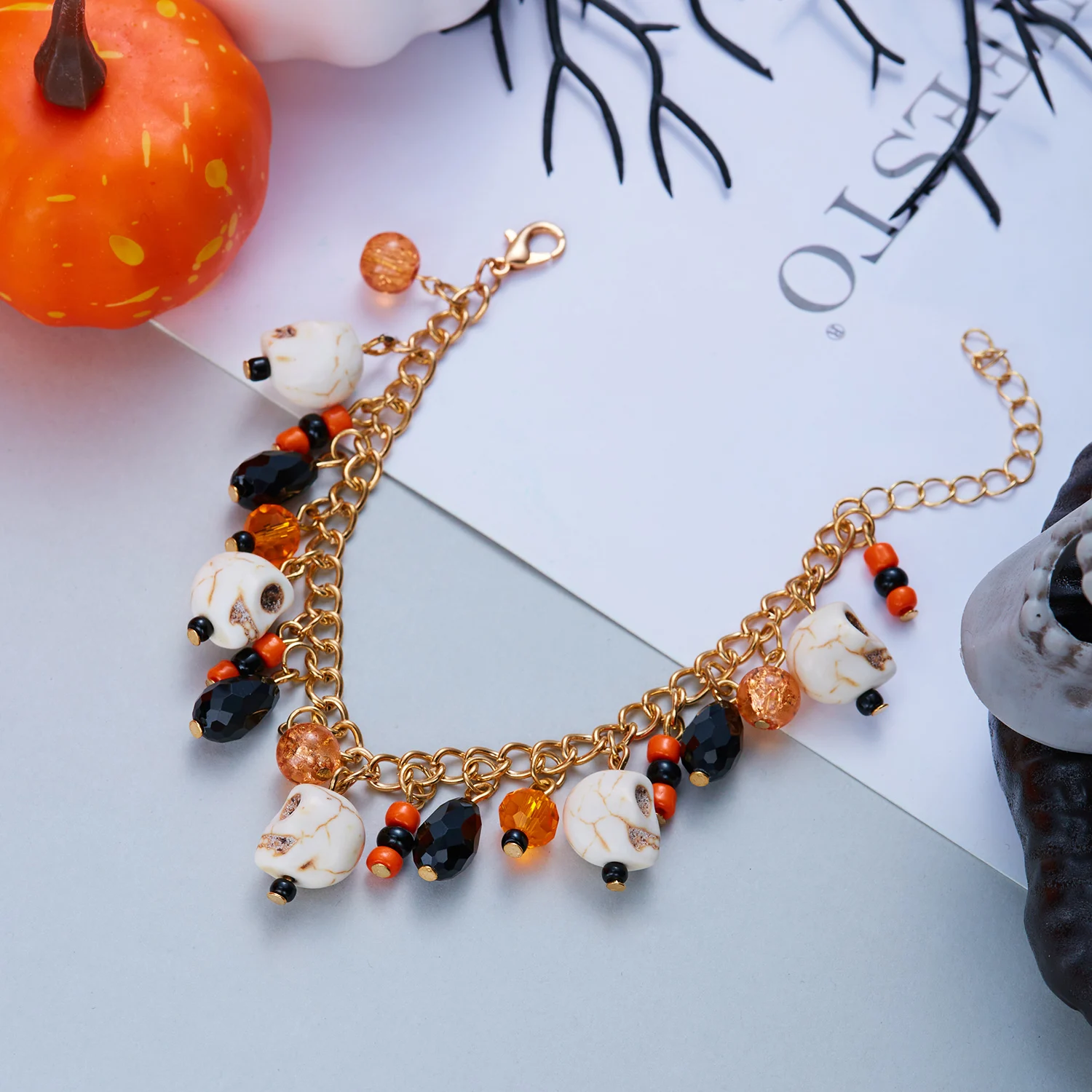 Halloween Multi-Element Kürbis-Geist-Anhänger Armband für Damen und Herren, Schwarze Katze Totenkopf Metallketten-Armband, Festival Schmuck Geschenk – Detail 6