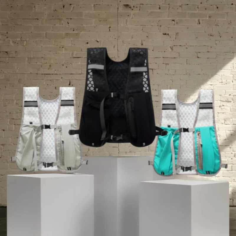 Outdoor Sports Running Vest Backpack Waterproof Breathable Cycling Vest Lightweight Phone Water Bottle Holder Storage Chest Pack image 3
