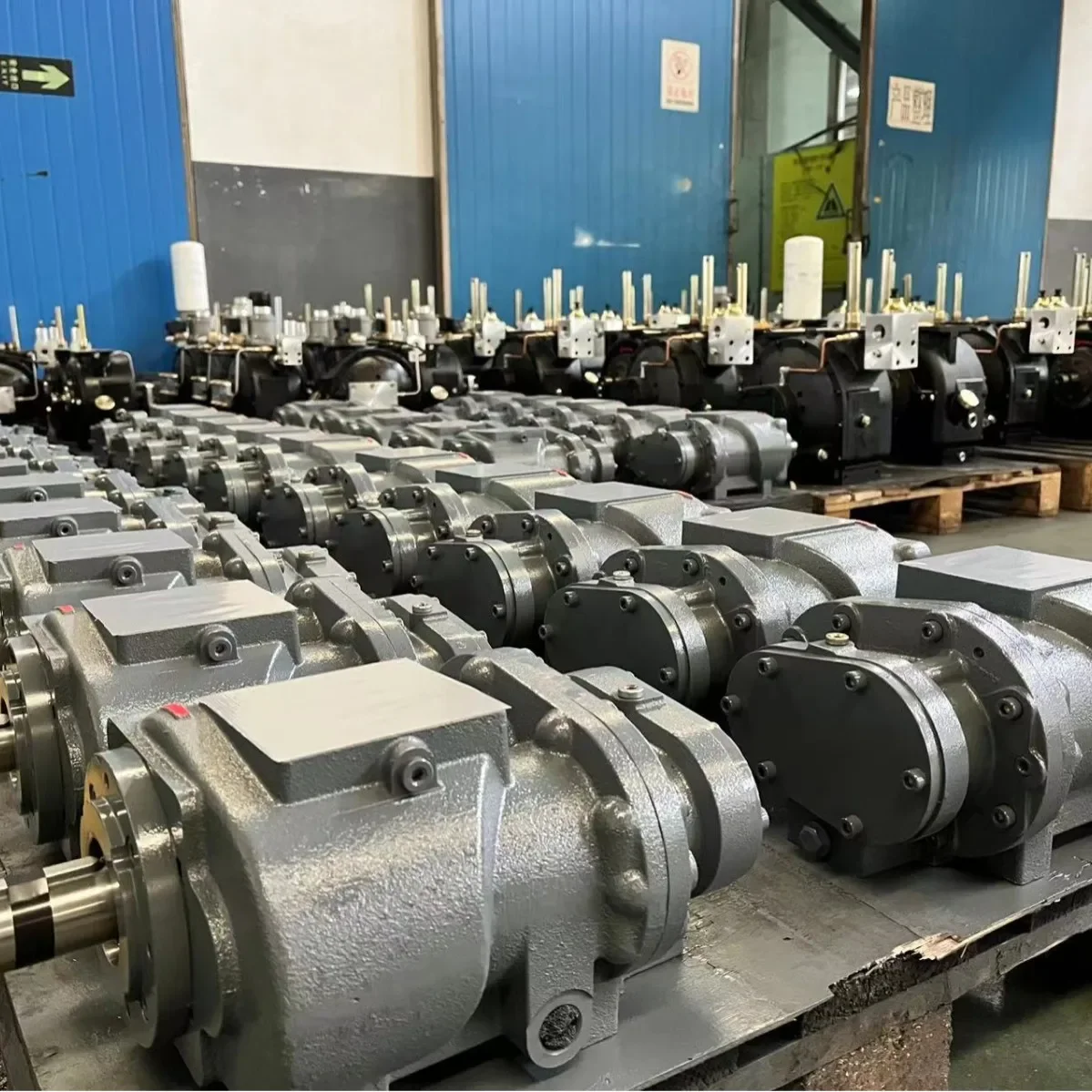 GU30 traditional single head air compressor Hanzhong host head type specifications diverse screw compressor accessories