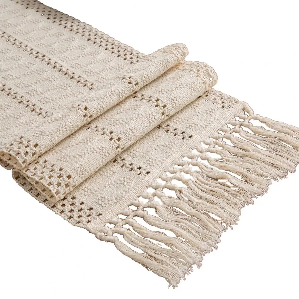 Picnic Table Runner Boho Macrame Table Runner Rustic Woven Farmhouse Decor for Wedding Bridal Shower Home Chic Bohemian Style