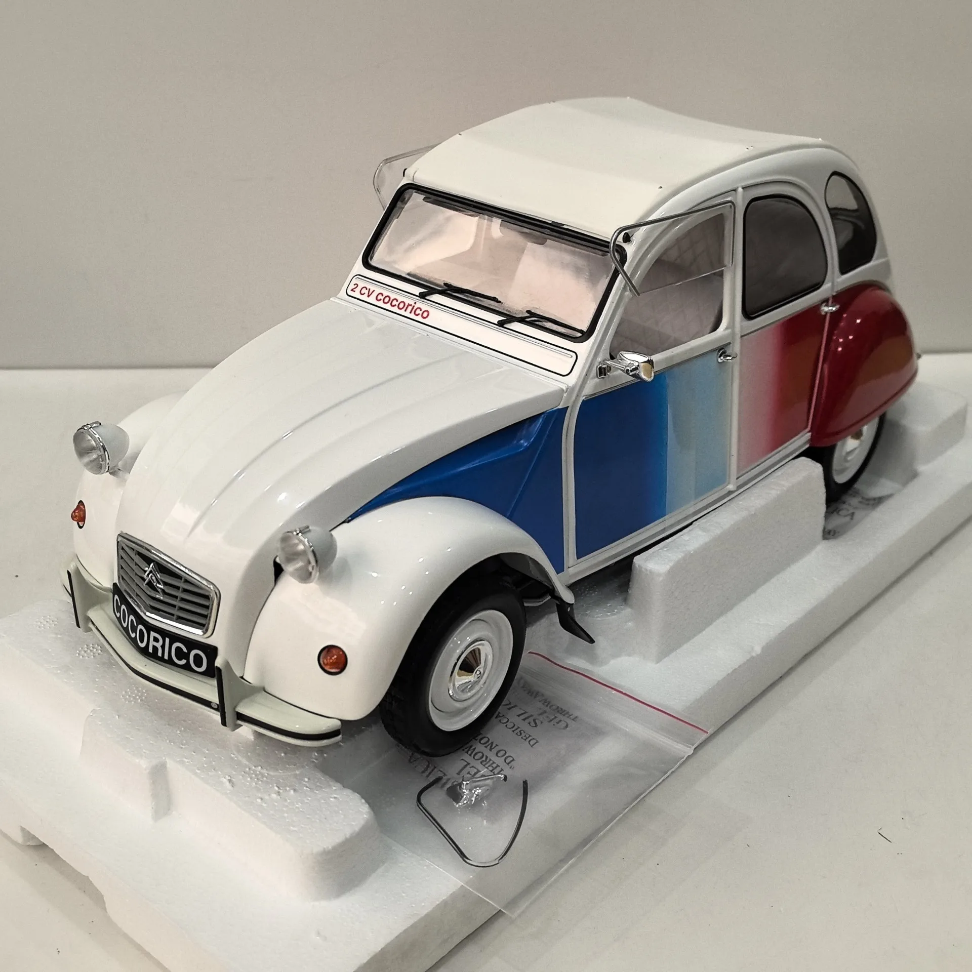 

Литой под давлением масштаб 1/12 CITROEN 2CV COCORICO 1986 Citroen Van, модель автомобиля из сплава, Коллекционная игрушка, подарок, сувенир, украшение для дисплея