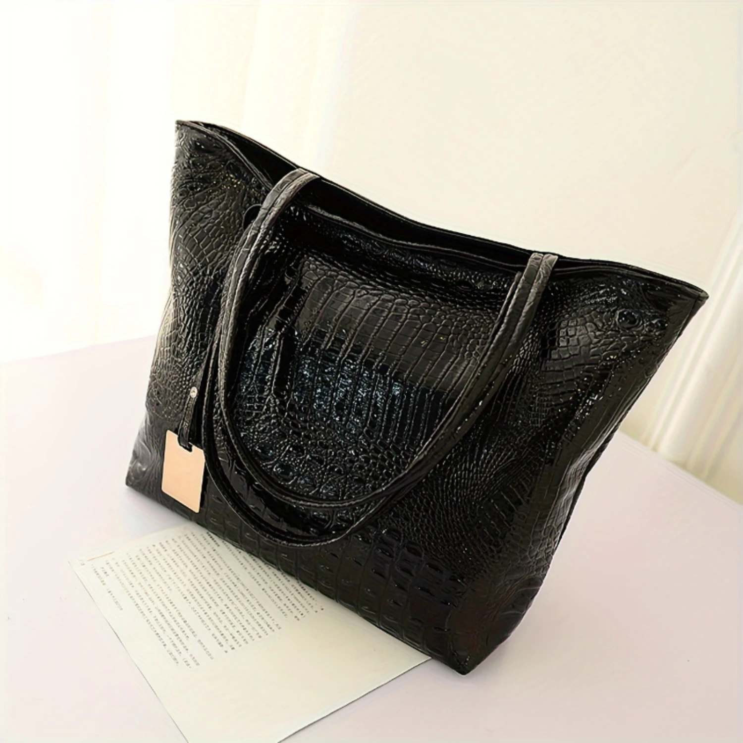 

Women's Crocodile Pattern Tote Bag, Large Capacity, Metal Pendant, Casual PU Leather Shopping Bag - Perfect for Stylish Women