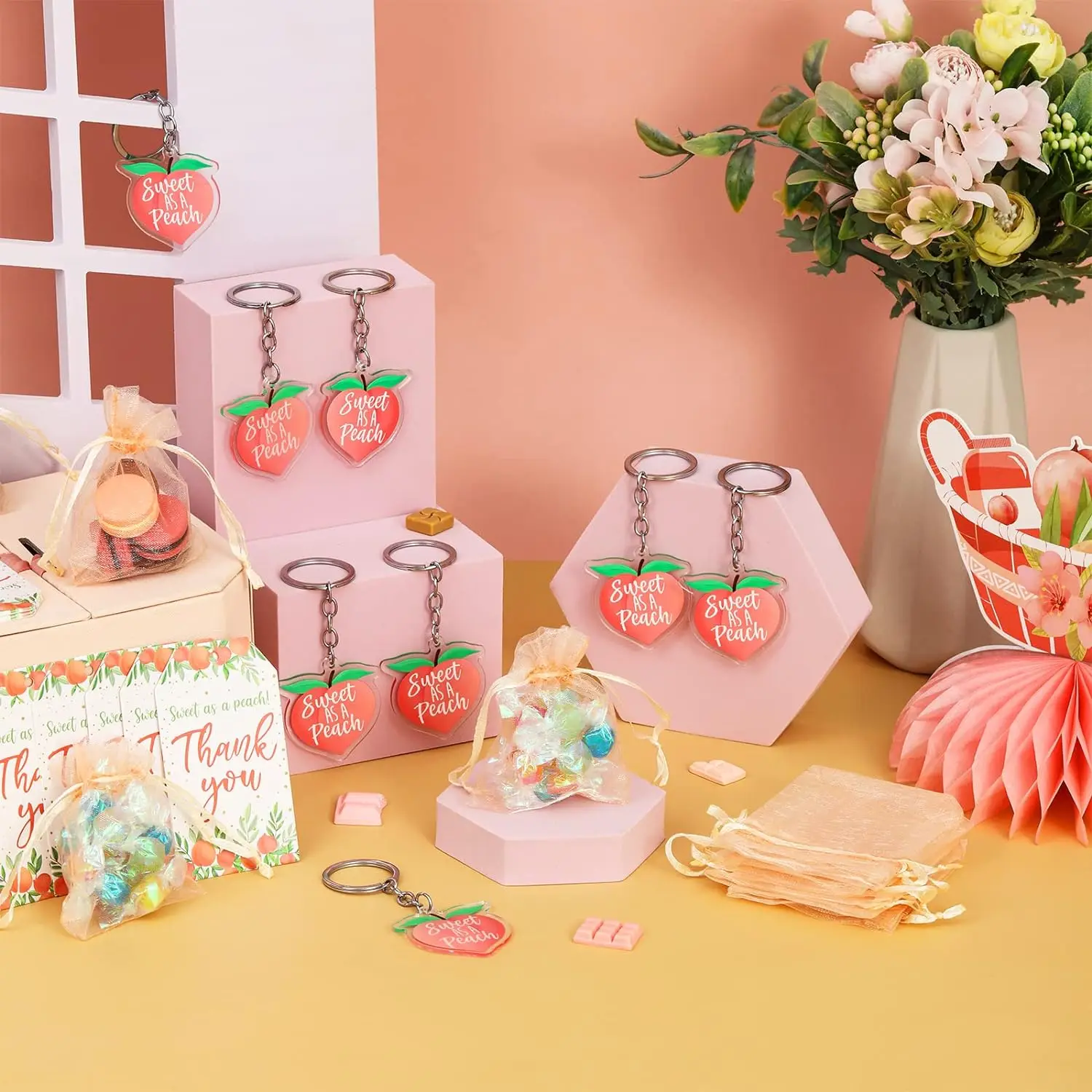 Imagem -03 - Sweet as a Peach Party Favors Chaveiros Little Cutie Bolsas de Organza para Crianças Tema de Frutas Decoração de Festa de Aniversário Recompensas Escolares 24 Pcs