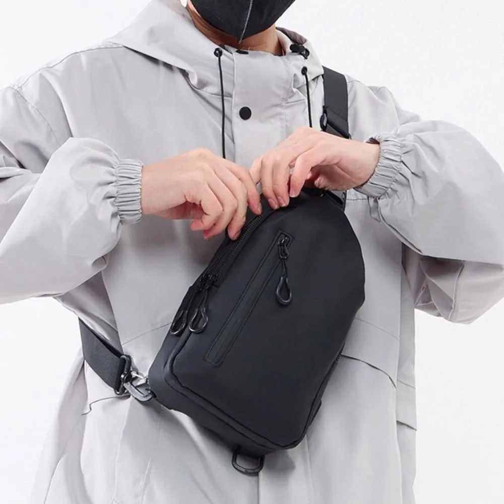 

Multi-functional Men's Chest Bag Large Capacity Adjustable Strap Outdoor Crossbody Bag Oxford Cloth Usb Charging