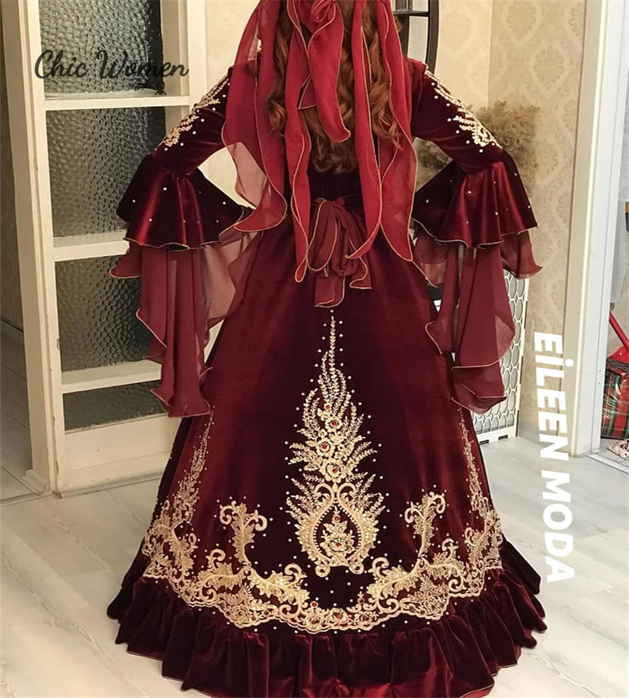 Vestido de casamento turco com apliques dourados, Vestido de noiva Borgonha, Abaya luxuoso com mangas Flare, vestido frisado, estética medieval, noiva muçulmana, 2024