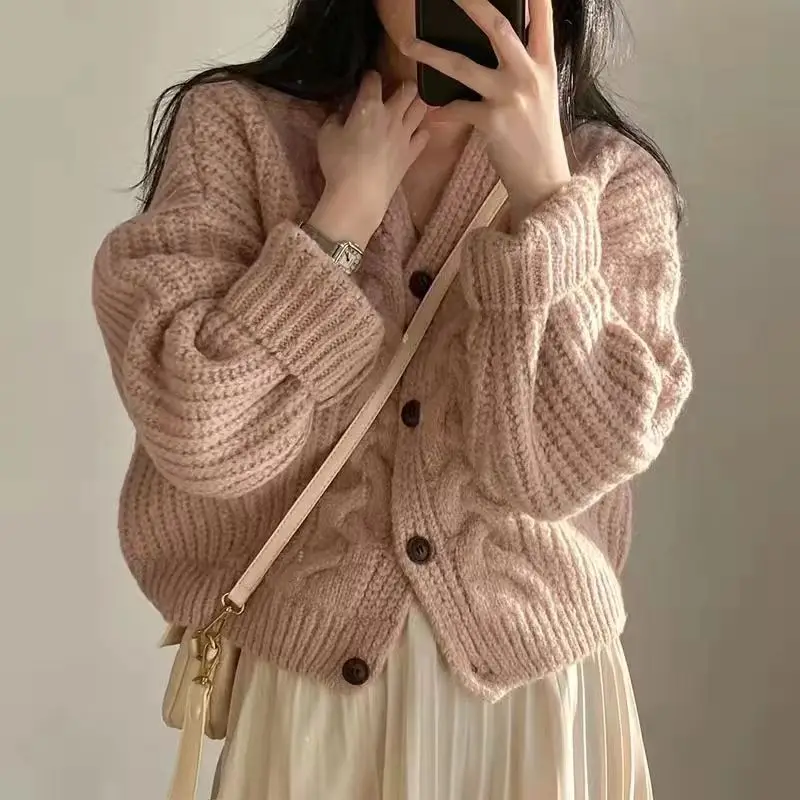 

Vintage French Cable Knit Sweater Cardigan Women's Loose Fit Long Sleeve Petite Top For Spring Autumn Warm Knitted Jacket