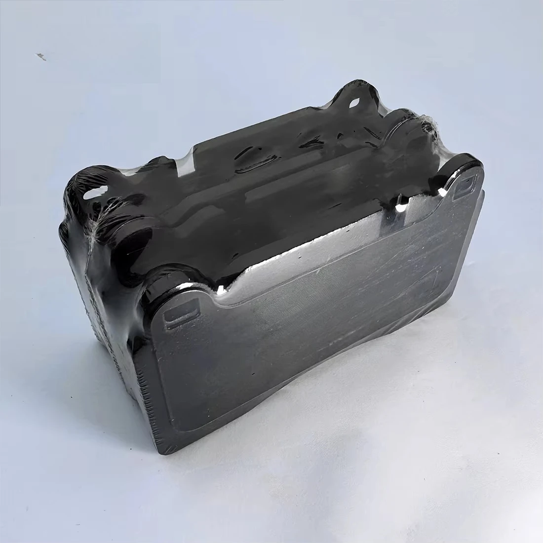 

Consistent friction automotive rear brake pads for 458 OE 70002544/70002811 aftermarket parts made in China.